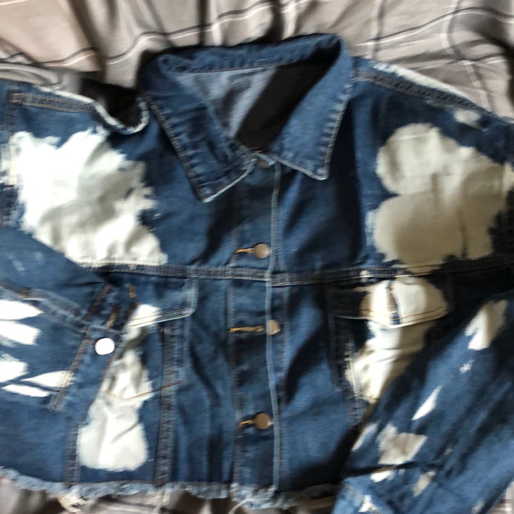 Womens blue Jean cut off jacket